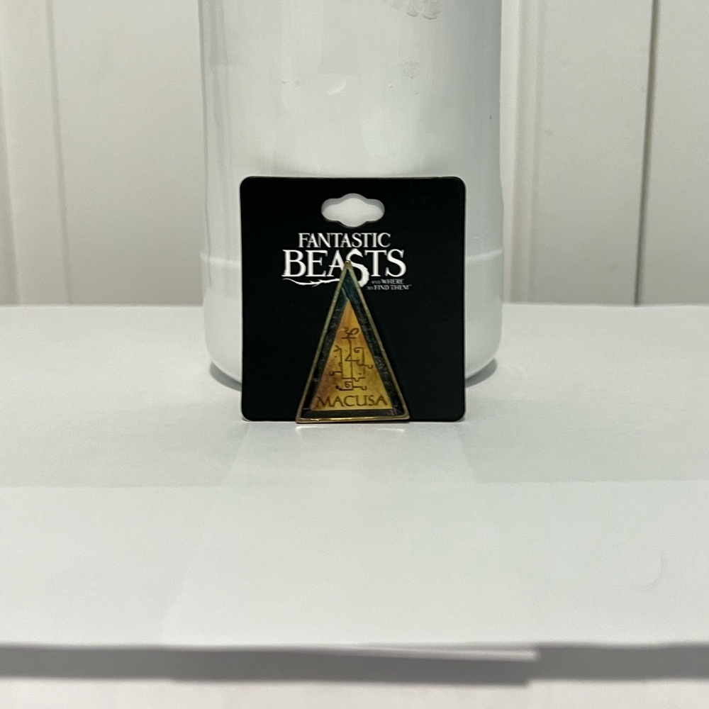 Fantastic Beasts MACUSA Lapel Pin NWT